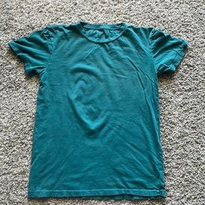 American Eagle t shirt xs